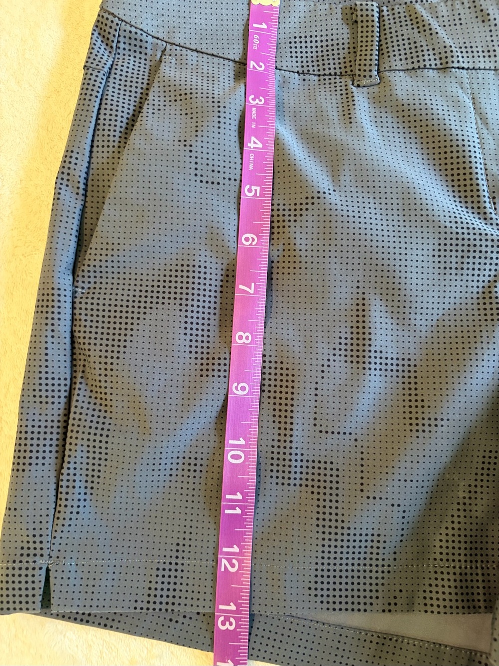 Nike Women’s Golf Athletic Shorts in Charcoal - Picture 4 of 5